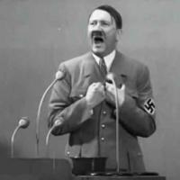 Adolf Hitler přednáší projev v Kruppových závodech roku 1936 | Přesný čas online.cz